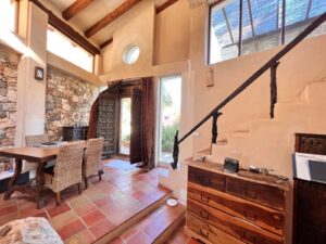 Spacious Open Plan Living Room with Fireplace and Fully Fitted Kitchen | Can Lua