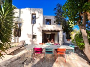 Beautiful Tropical Garden and Swimming Pool at Can Lua, Ibiza